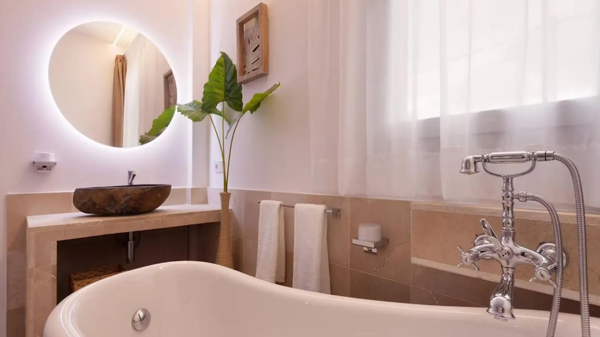 Villa With Salt Water Pool ميورقة