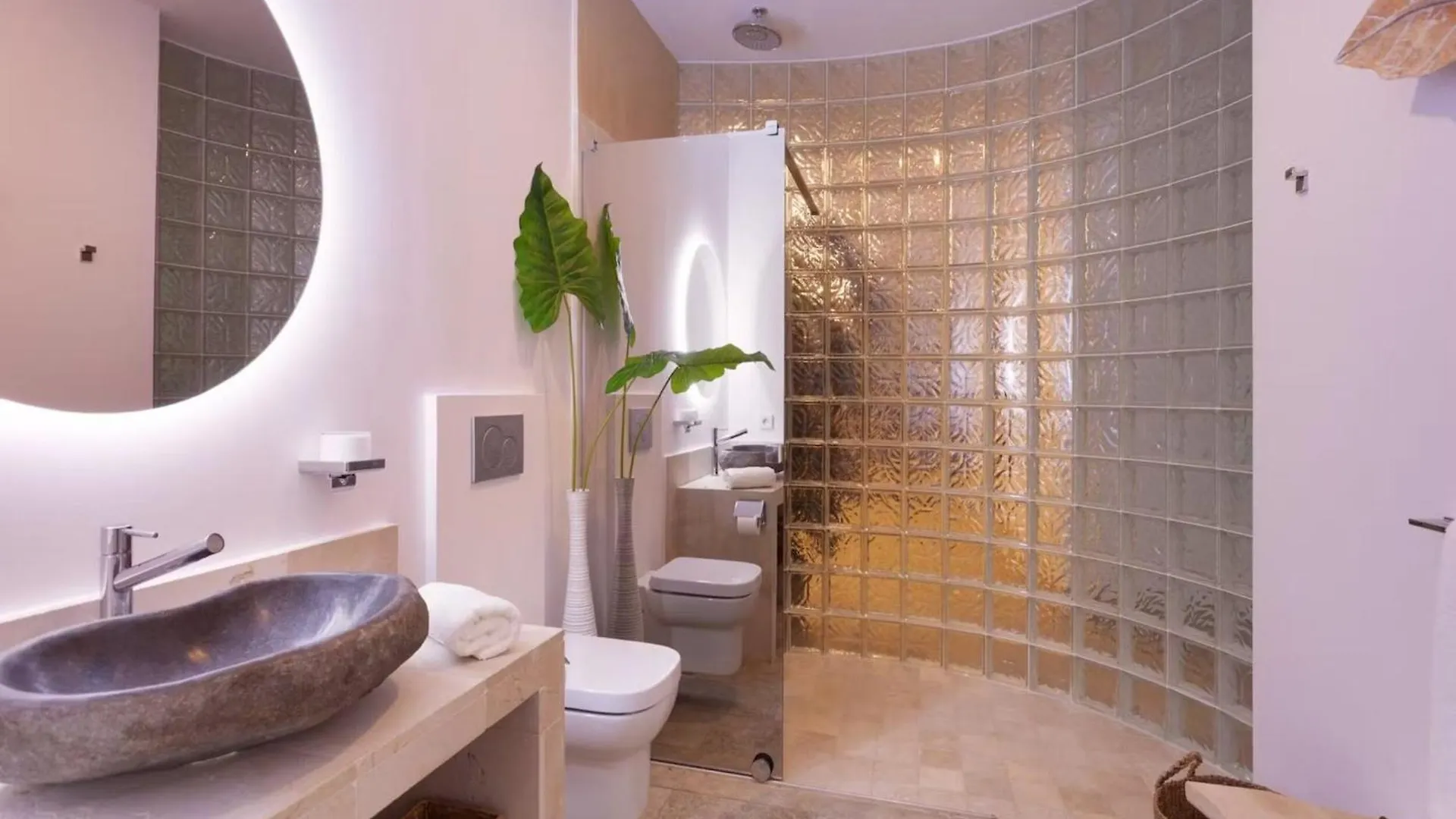 Villa With Salt Water Pool ميورقة